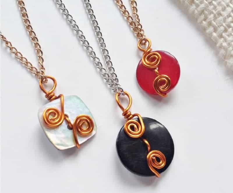 how to make a button necklace how to make a button necklace
