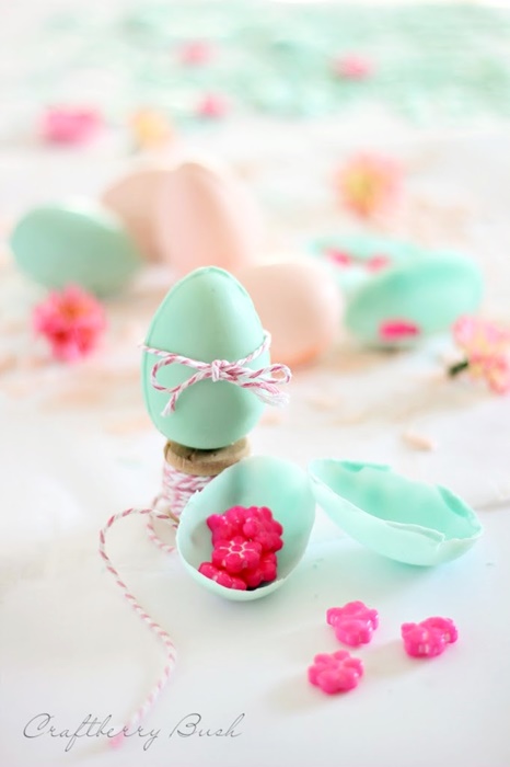 Eastersurprisechocolateeggcraftberrybush