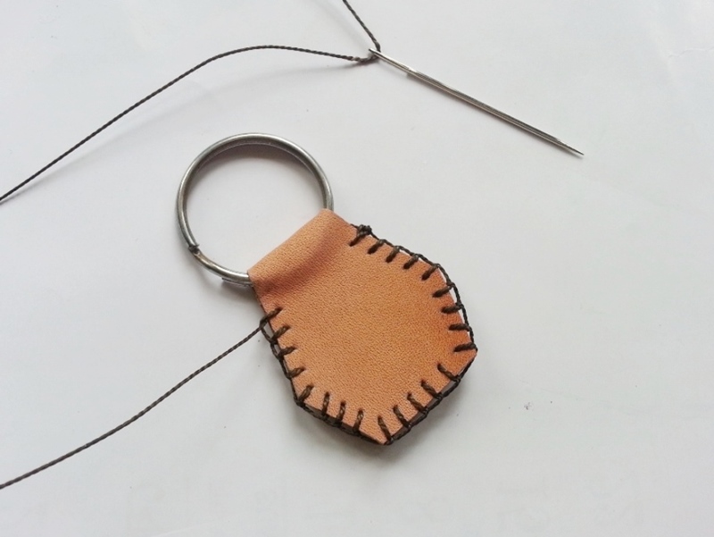 Create Simple Leather Key-fob 9 20151007 114639 - Create Simple Leather Key-fob