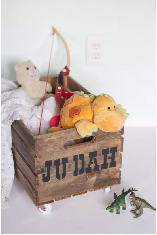 crate 11 - 12 Awesome Crate Recycling Projects