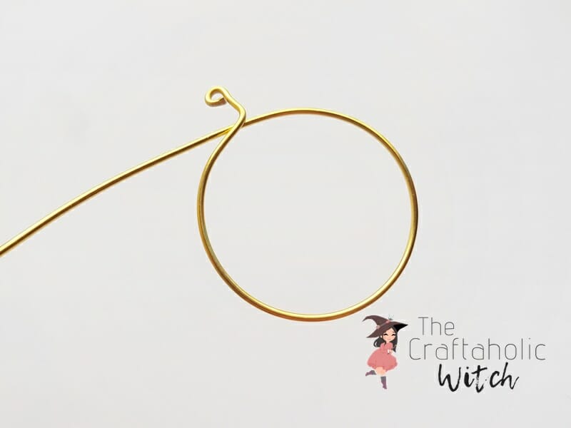 DIY Dreamcatcher Pendant 3 step 2 1 - DIY Dreamcatcher Pendant