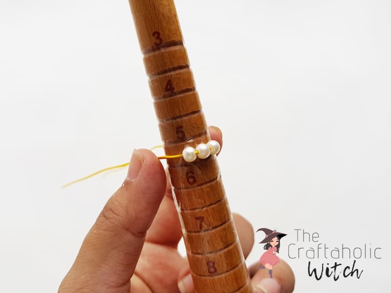 DIY Beaded Wire Ring : Step 2- Wrapping the Wire