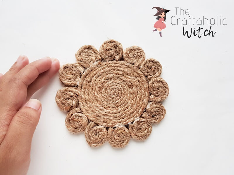 DIY Coasters | Easily Make Stylish Twine Coasters Using Rope 6 DIY twine coasters