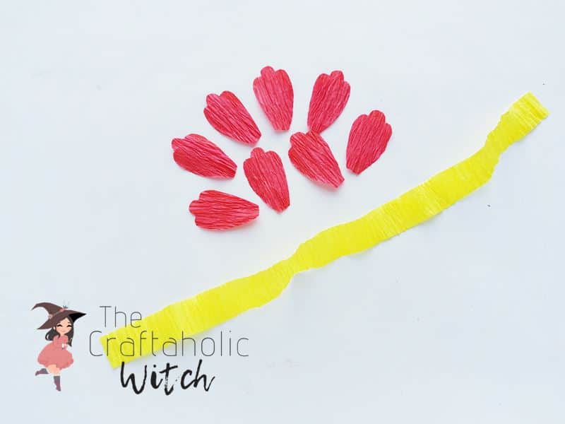 How to make small paper flowers, step 1