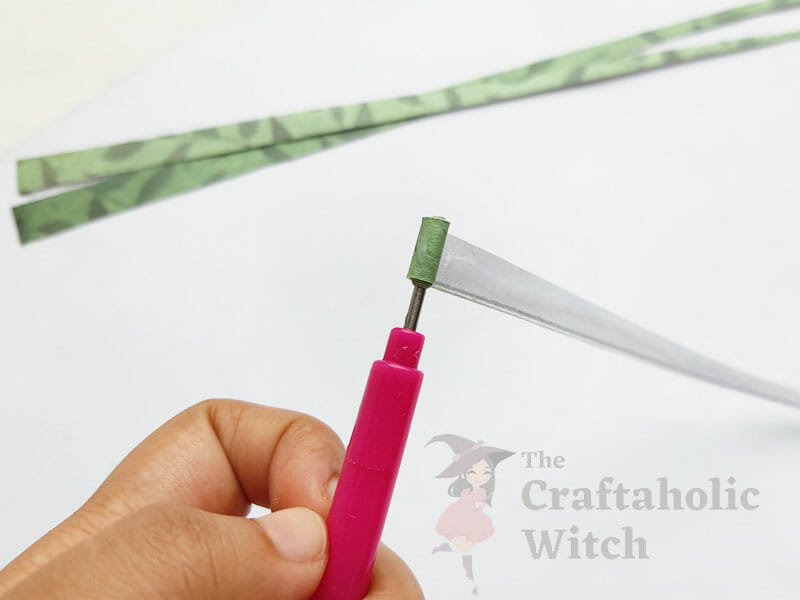 making  paper beads step 5