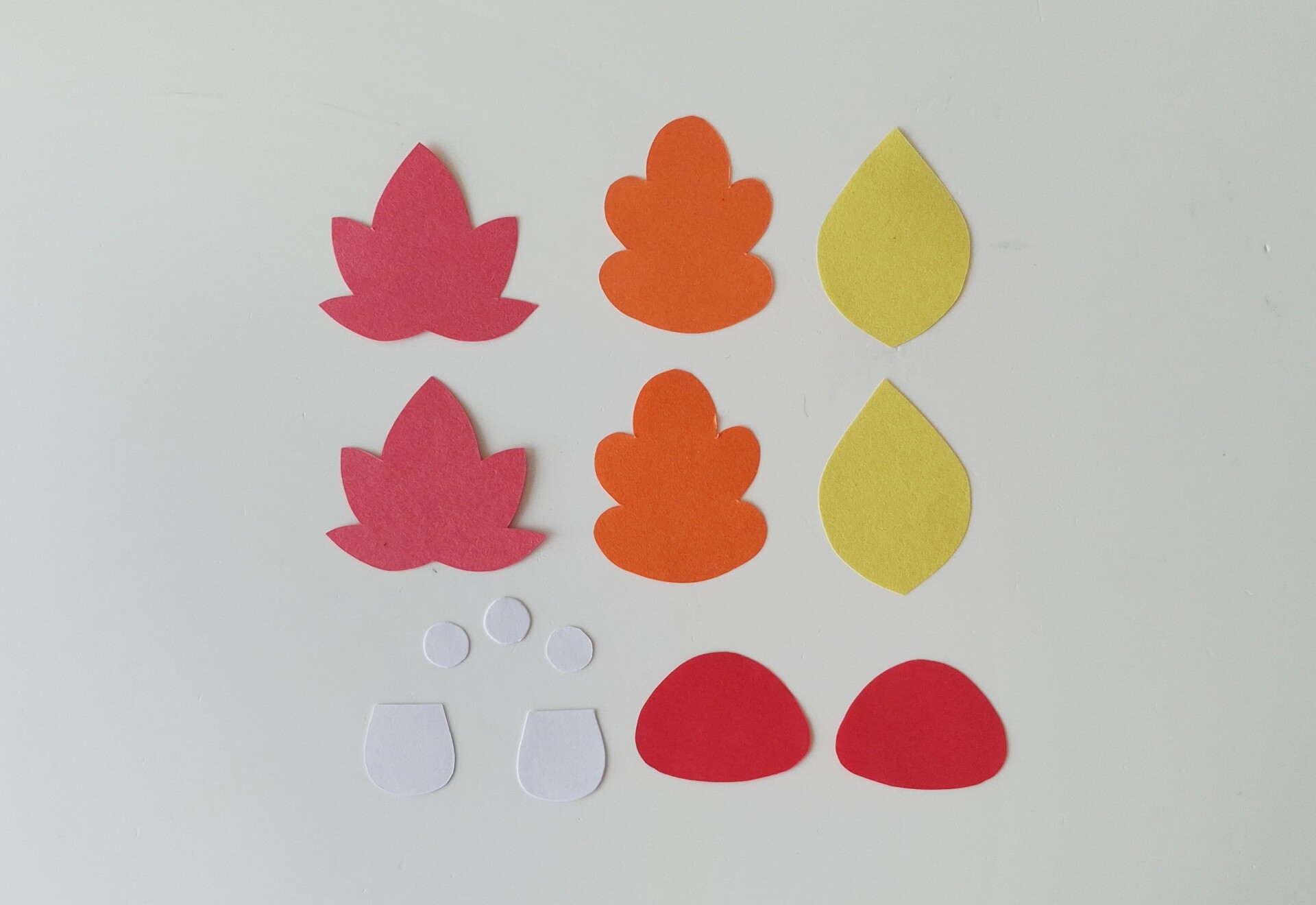 Make a Fall-Themed Hanging Mobile (Free Template + Video Guide ...