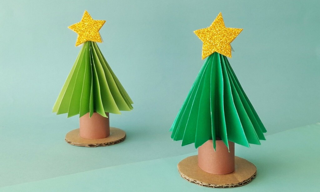 Make a 3D Paper Christmas Tree (Tutorial with Free Template) 10 Paper 3d Christmas Tree Blog Cover - Make a 3D Paper Christmas Tree (Tutorial with Free Template)