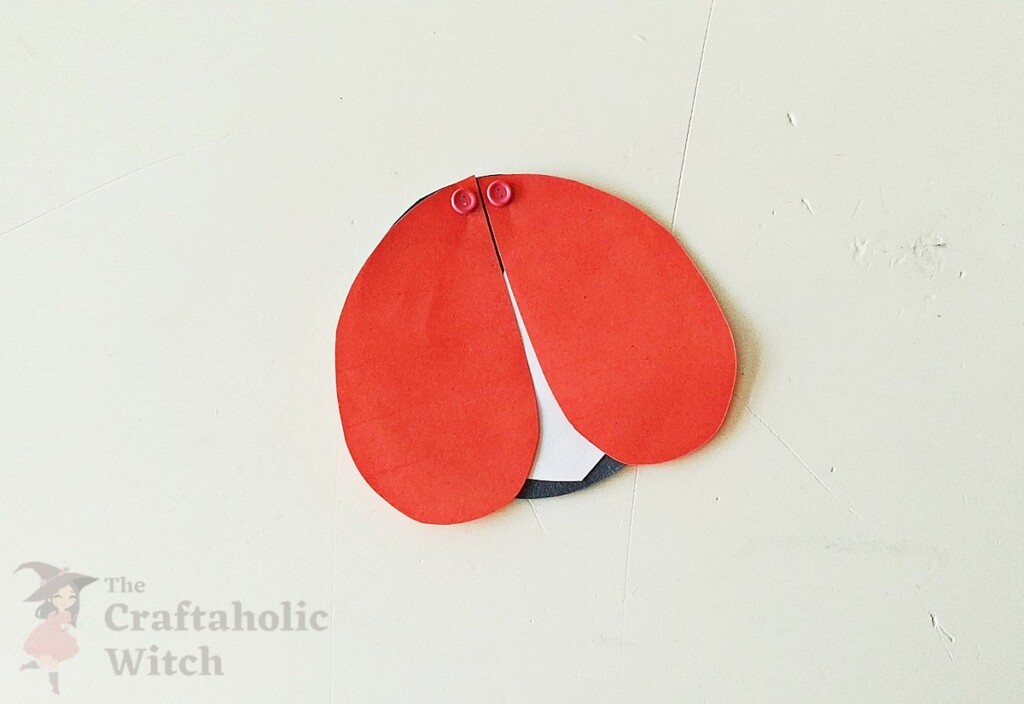 Easy Valentine's Day Ladybug Card with Sliding Heart Wings (free Template) 9 Ladybug Craft Steps 7 1 - Easy Valentine's Day Ladybug Card with Sliding Heart Wings (free Template)