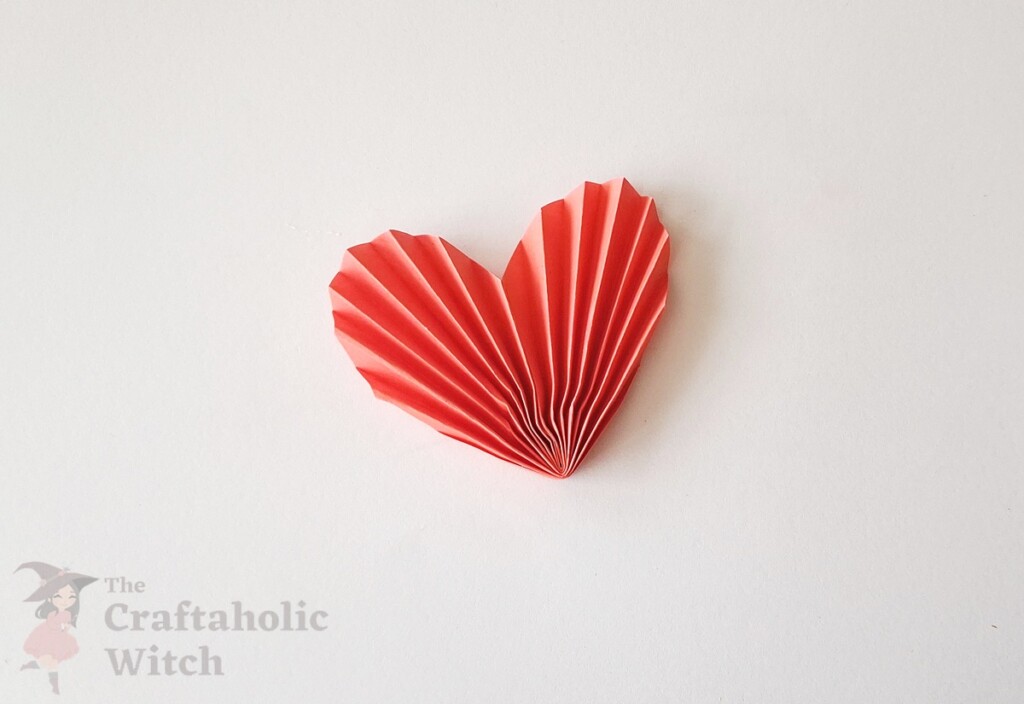 Paper Heart Steps 10 - Easest 3D Paper Hearts for Valentine&rsquo;s Day (with Video)