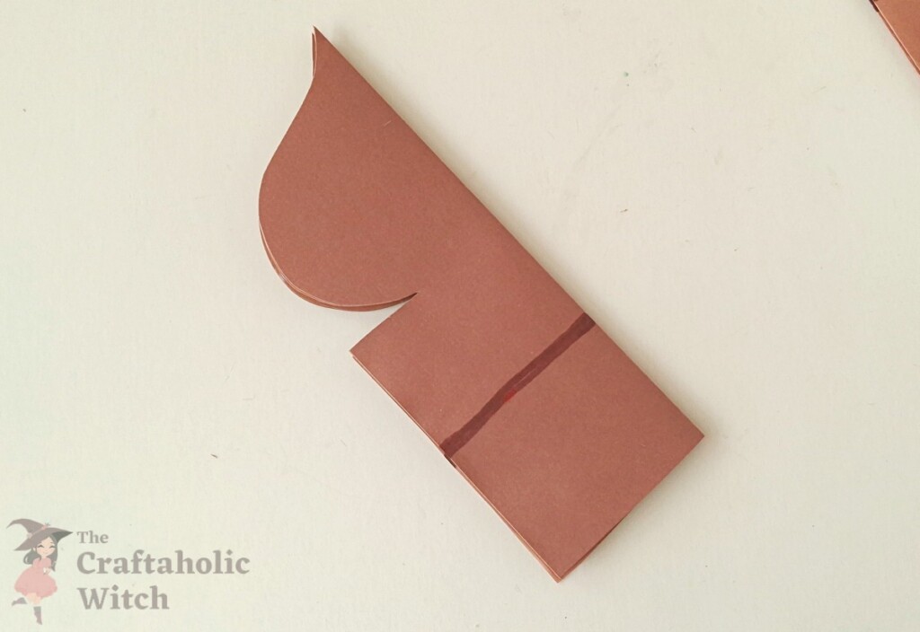 Ramadan decor step 10 - attach second layer Second dome pattern placed on top of the first glued pattern, aligned at center crease