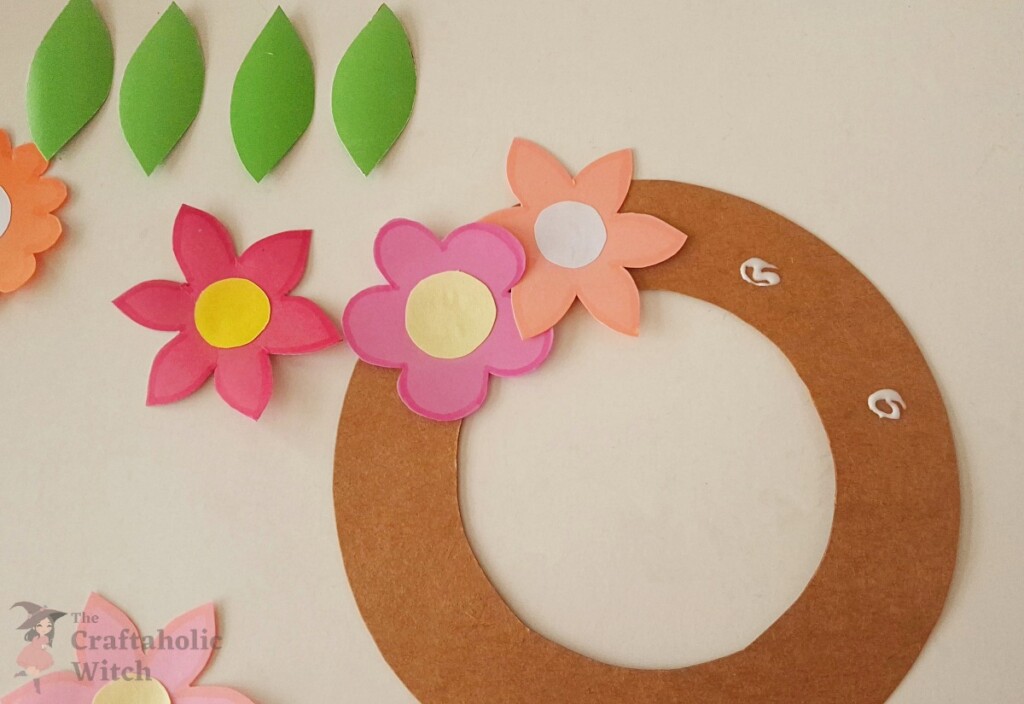 Mothers Day Paper Flower Wreath Steps 5 - How to Make a Paper Flower Wreath for Mother’s Day