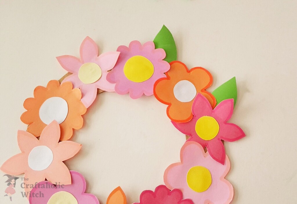 Mothers Day Paper Flower Wreath Steps 7 - How to Make a Paper Flower Wreath for Mother’s Day