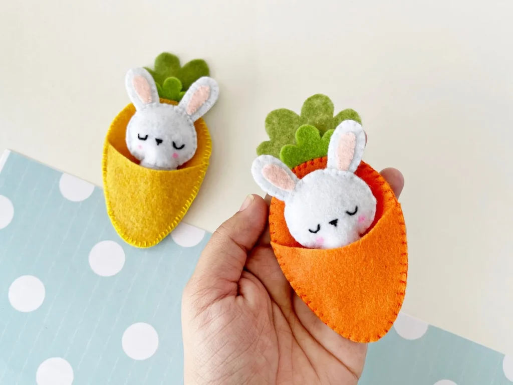 How to Make a Felt Bunny in a Carrot (Printable Pattern)