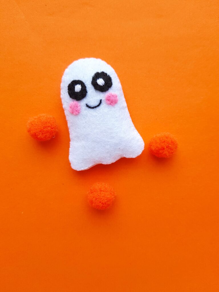 Felt ghost plush: hand sewn white felt ghost softie for Halloween